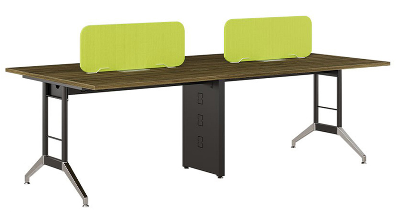 Cụm bàn làm việc với thiết kế tối giản của nội thất The One.