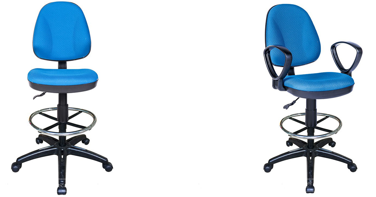 Ghế quầy bar xoay 360o của The One.